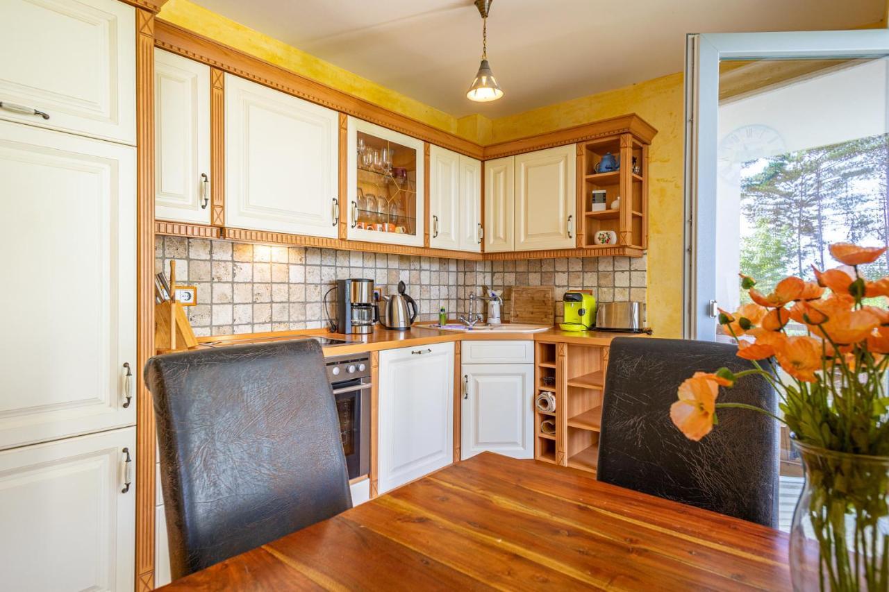 Ferienwohnung Romantica Am Strand Von Juliusruh Exterior foto